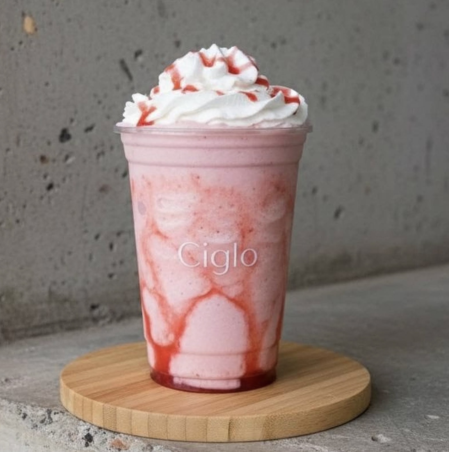 Strawberry Frappe